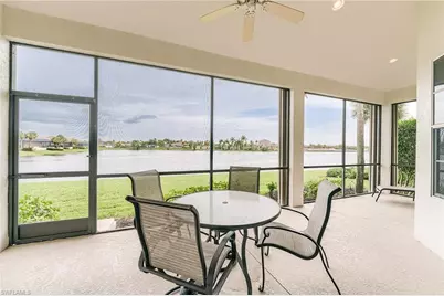 8864 New Castle Dr, Fort Myers, FL 33908 - Photo 3