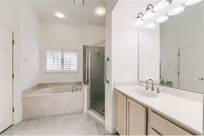 8864 New Castle Dr, Fort Myers, FL 33908 - Photo 15