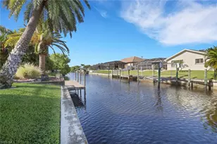 2146 SE 18th Ave, Cape Coral, FL 33990 - Photo 35