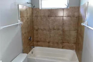 2243 Euclid Ave, Fort Myers, FL 33901 - Photo 7