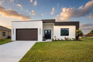 2102 NW 25th Pl, Cape Coral, FL 33993 - Photo 1