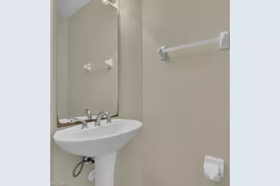 13150 Broadhurst Loop #203, Fort Myers, FL 33919 - Photo 3