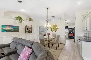 1818 NE 2nd St, Cape Coral, FL 33909 - Photo 5