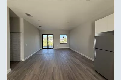 332/334 Gilbert Ave S, Lehigh Acres, FL 33973 - Photo 3