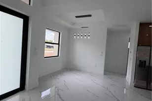 771 Courtland Ave S, Lehigh Acres, FL 33974 - Photo 5