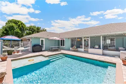 17593 Moorfield Dr, Fort Myers, FL 33908 - Photo 3
