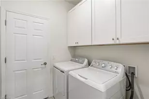 1815 Alameda Dr, Naples, FL 34120 - Photo 23