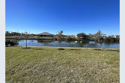 916 NW 3rd Ave, Cape Coral, FL 33993 - Photo 9