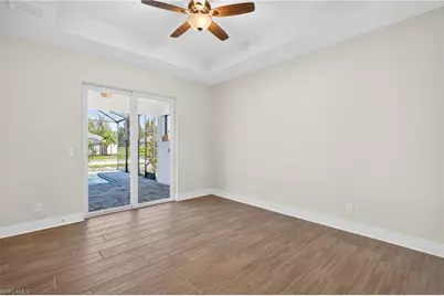 1030 SW 15th Ave, Cape Coral, FL 33991 - Photo 17