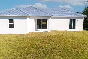 510 Kingsbury Ln, Lehigh Acres, FL 33974 - Photo 25