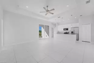 510 Kingsbury Ln, Lehigh Acres, FL 33974 - Photo 3