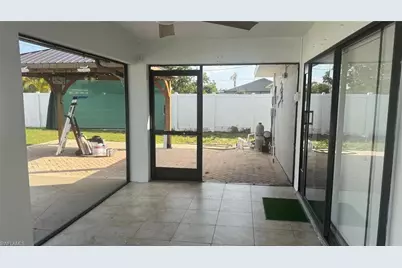 1319 SW 10th Pl, Cape Coral, FL 33991 - Photo 15