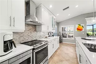 9532 Hemingway Ln, Fort Myers, FL 33913 - Photo 11