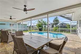 136 SE 5th St, Cape Coral, FL 33990 - Photo 27