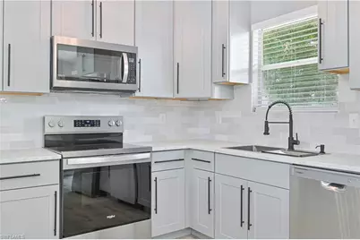 3313 14th St SW, Lehigh Acres, FL 33976 - Photo 5