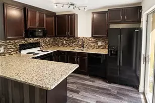 12366 Woodrose Ct, Fort Myers, FL 33907 - Photo 5