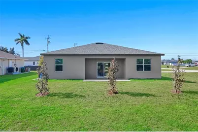 421 NE 19th Ter, Cape Coral, FL 33909 - Photo 25