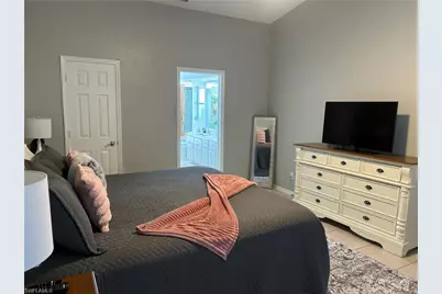 22 SE 10th Ave, Cape Coral, FL 33990 - Photo 11