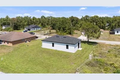 320 Long Ave S, Lehigh Acres, FL 33974 - Photo 15