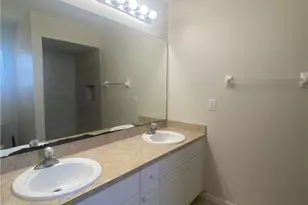 4401 NE 22nd Pl, Cape Coral, FL 33909 - Photo 7