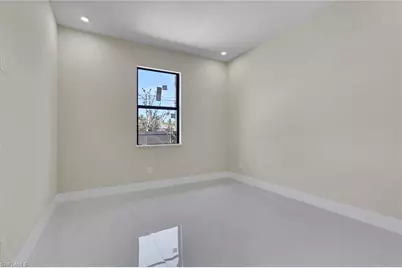 303 Nicholas Pkwy E, Cape Coral, FL 33990 - Photo 15