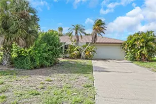 1890 Coral Point Dr, Cape Coral, FL 33990 - Photo 7