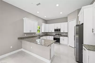 1032 Milwaukee Blvd, Lehigh Acres, FL 33974 - Photo 13