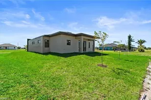 3927 NW 40th Terrace, Cape Coral, FL 33993 - Photo 29