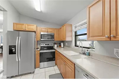 311 SW 19th Ln, Cape Coral, FL 33991 - Photo 7