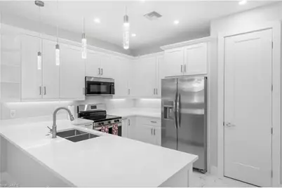 717 Zendor Ave, Fort Myers, FL 33913 - Photo 5