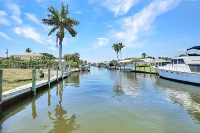 5330 Cobalt Ct, Cape Coral, FL 33904 - Photo 35