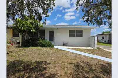 1117 Vineyard St, Lehigh Acres, FL 33936 - Photo 13