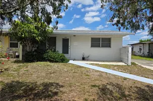 1117 Vineyard St, Lehigh Acres, FL 33936 - Photo 13