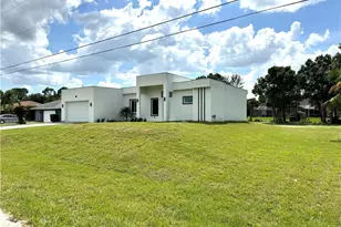 515 Broadway Ave, Lehigh Acres, FL 33972 - Photo 3