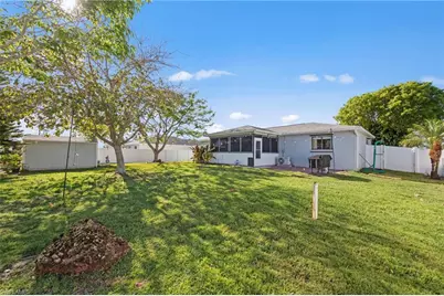 311 SW 19th Ln, Cape Coral, FL 33991 - Photo 29