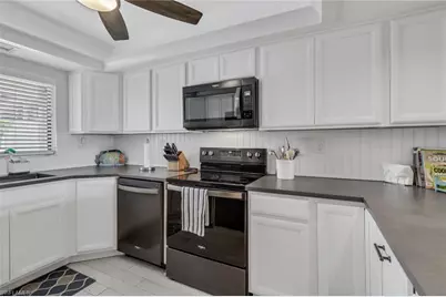 4586 Trawler Ct #305, Fort Myers, FL 33919 - Photo 3