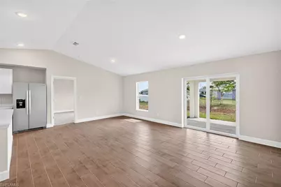 1333 NW 10th Pl, Cape Coral, FL 33993 - Photo 15