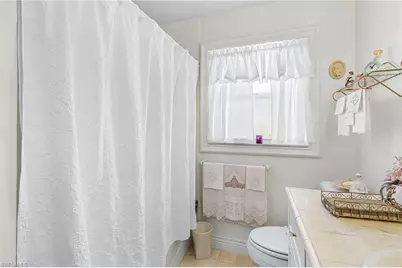 3021 SE 16th Pl, Cape Coral, FL 33904 - Photo 15