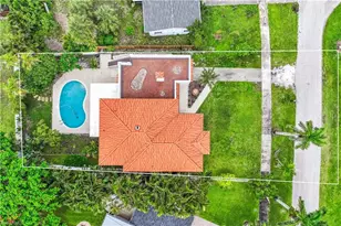 1358 Hopedale Dr, Fort Myers, FL 33919 - Photo 27