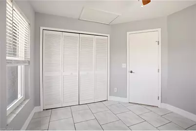 202 SE 10th Ter, Cape Coral, FL 33990 - Photo 31