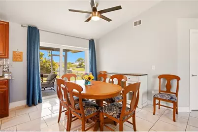 202 SE 10th Ter, Cape Coral, FL 33990 - Photo 17