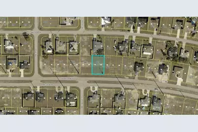 221 Kismet Pkwy W, Cape Coral, FL 33993 - Photo 1