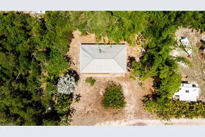 7322 Hibiscus Ave, Bokeelia, FL 33922 - Photo 23
