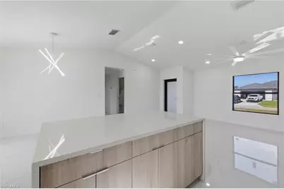 1906 NE 16th Pl, Cape Coral, FL 33909 - Photo 15