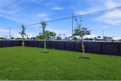 1906 NE 16th Pl, Cape Coral, FL 33909 - Photo 35