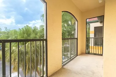 11521 Villa Grand #911, Fort Myers, FL 33913 - Photo 15