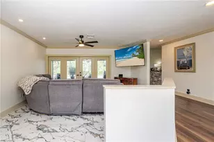 2507 Lakeview Dr, Lehigh Acres, FL 33936 - Photo 11