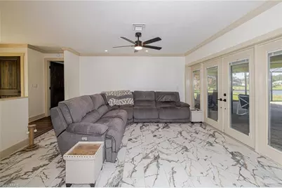 2507 Lakeview Dr, Lehigh Acres, FL 33936 - Photo 9