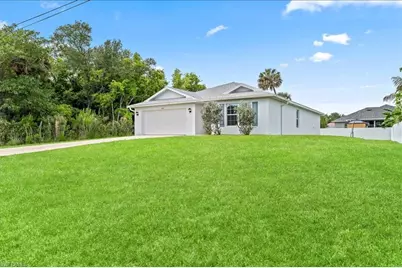 1426 NE 34th St, Cape Coral, FL 33909 - Photo 27