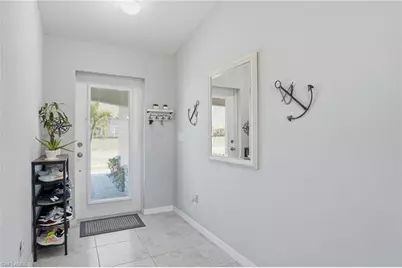 516 NW 6th Ter, Cape Coral, FL 33993 - Photo 7